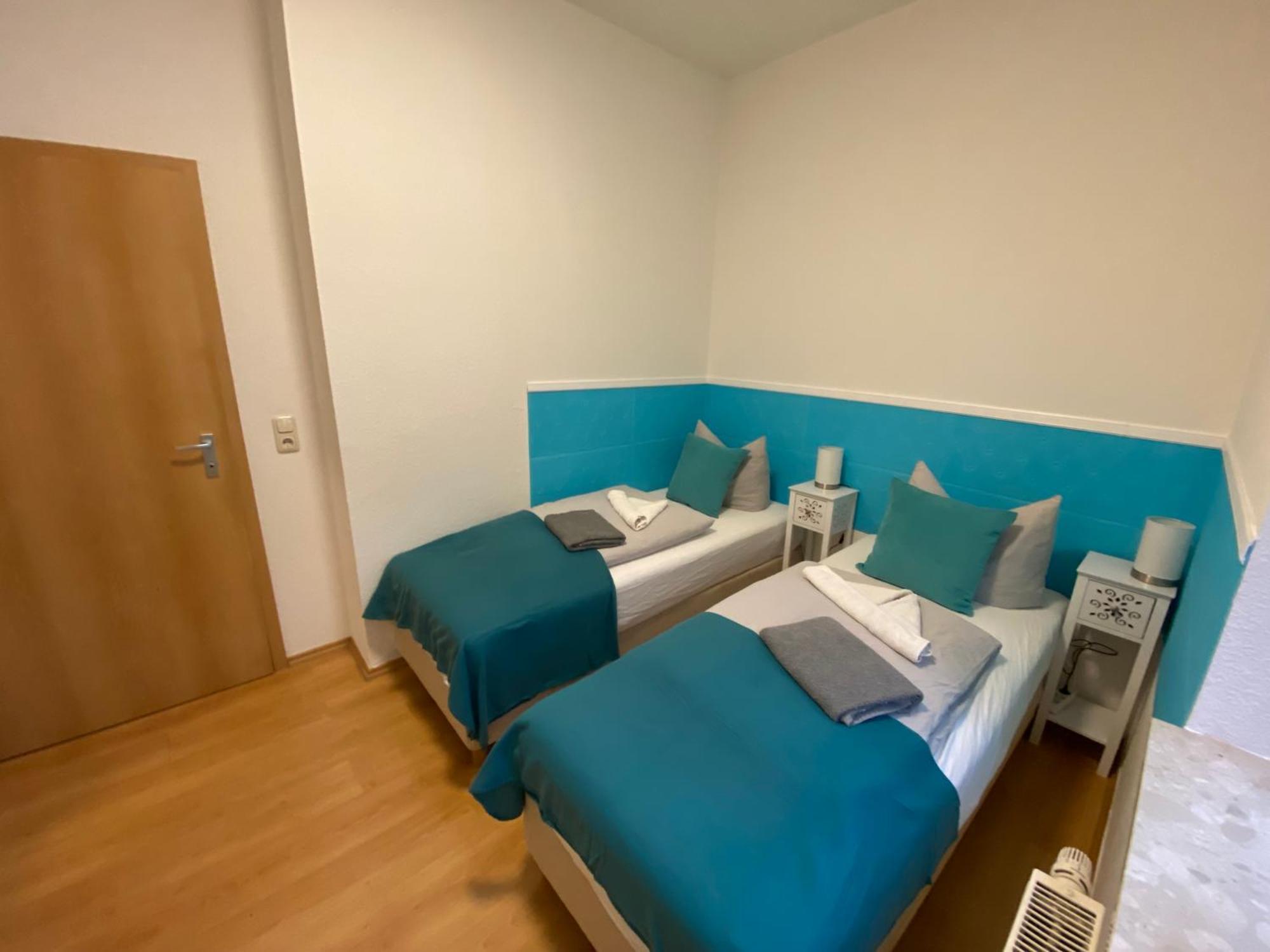 Apartment Kuestengold Ruhig, Familenfreundlich, Mit Terrasse Und Gem Garten Im Eg *